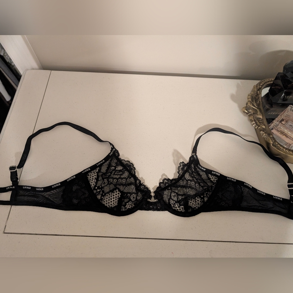Elegant Black Lace Bra